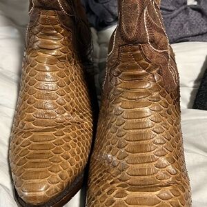 Dan Post manning python cowboy boots